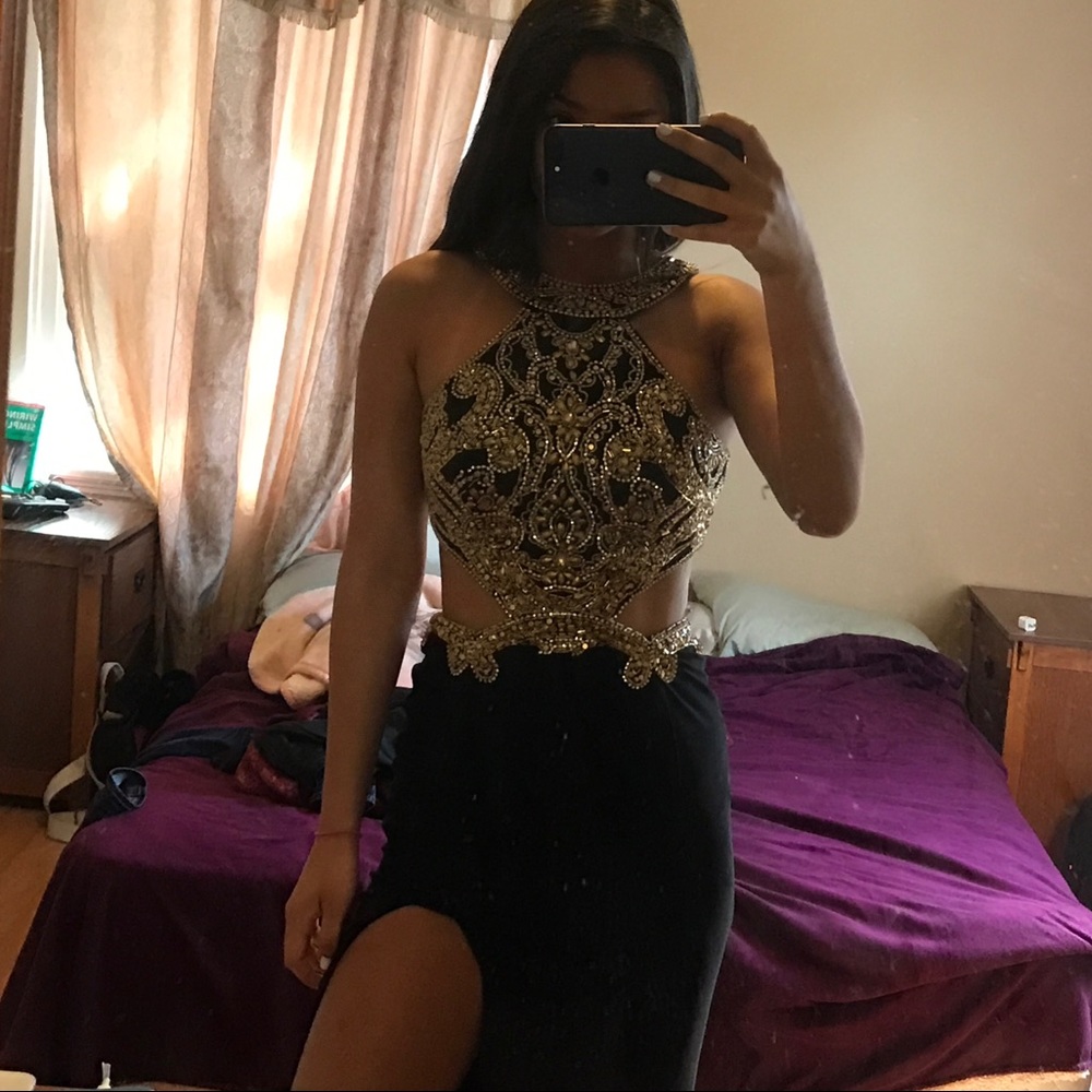 Black and gold jasz couture prom dress!