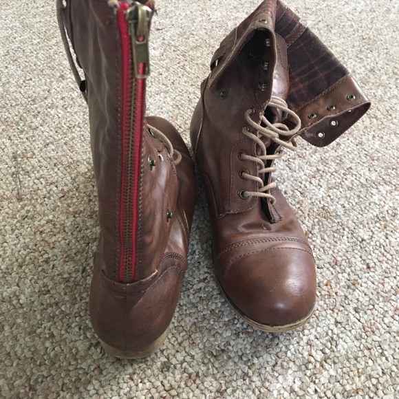 Lace up boots - Picture 3 of 5