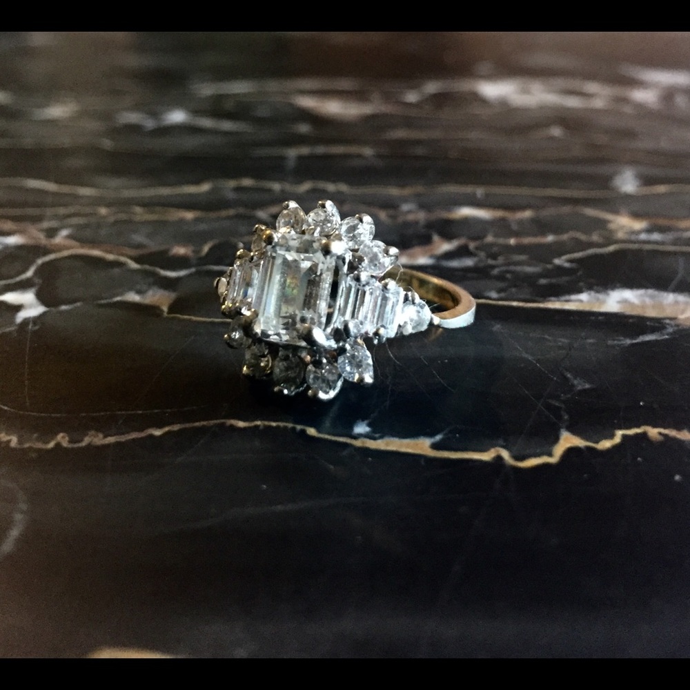 Vintage ring in gold-plate