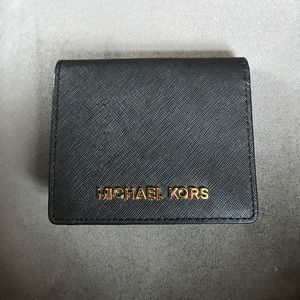 Small Michael Kors wallet