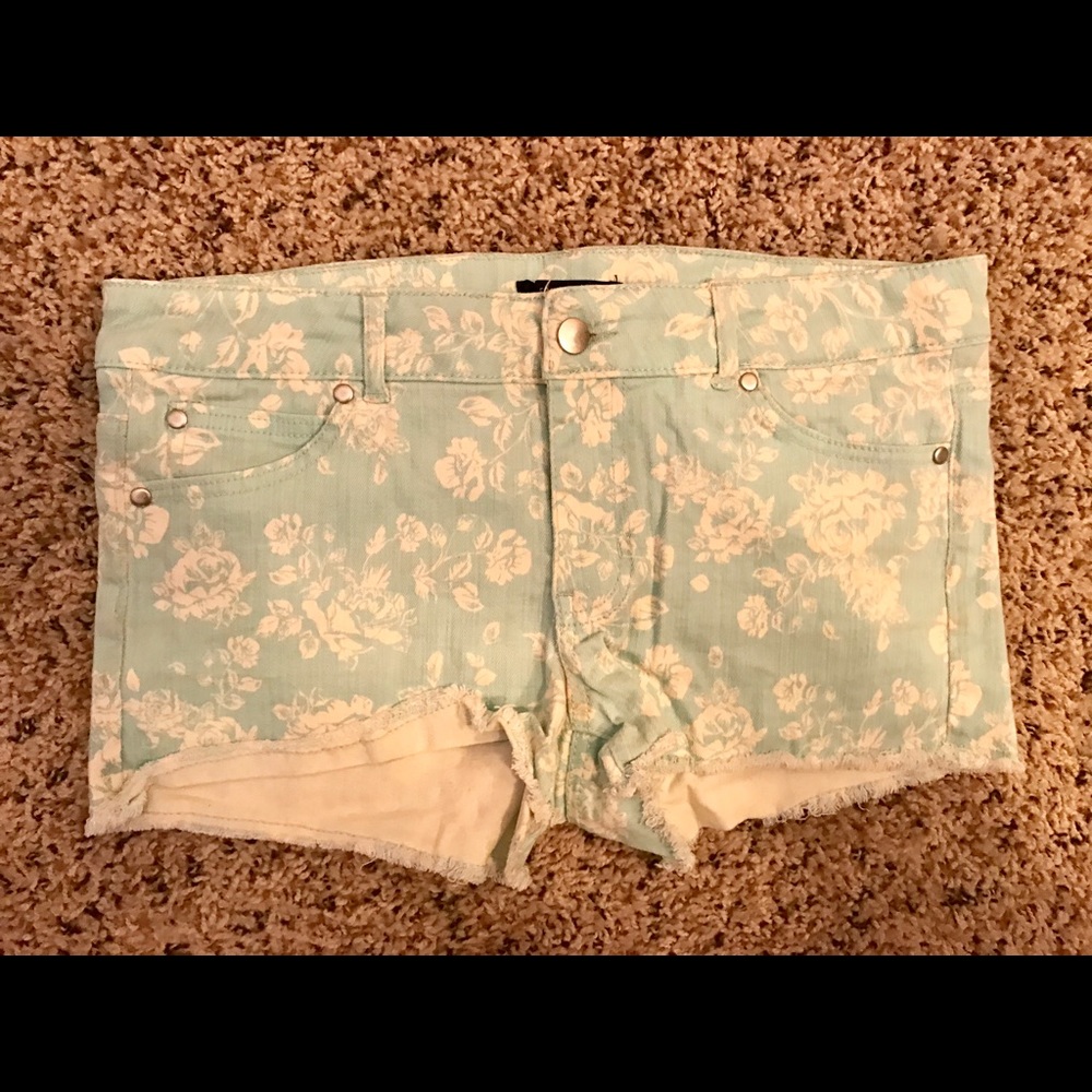 Forever 21 flowered jean shorts