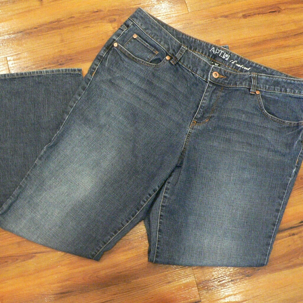 Apt. 9 Bootcut Jeans