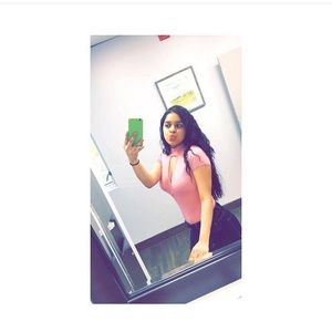 Meet your Posher, Aryani