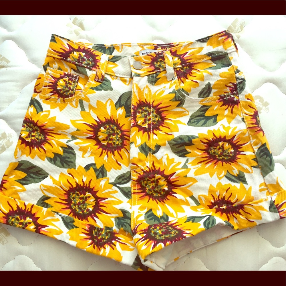American Eagle sunflower shorts