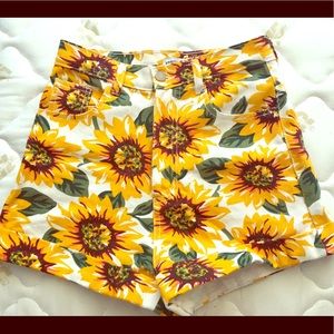 American Eagle sunflower shorts
