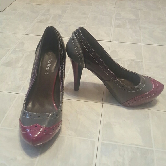 Tri Colored High Heels Shoes - Picture 2 of 4
