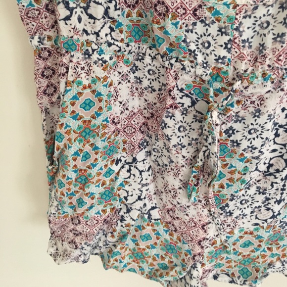 Forever 21 Romper - Picture 4 of 5