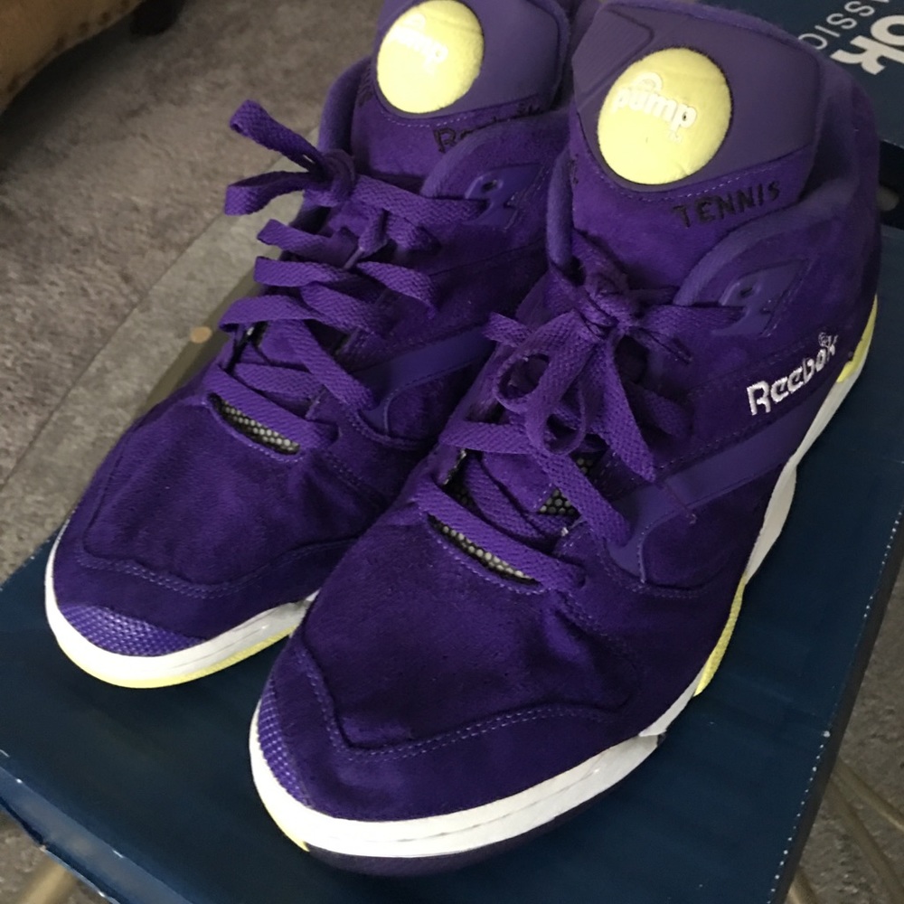 Reebok pumps