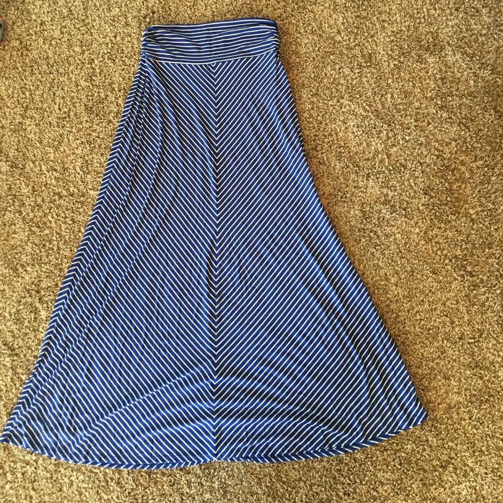 Womens maxi skirt