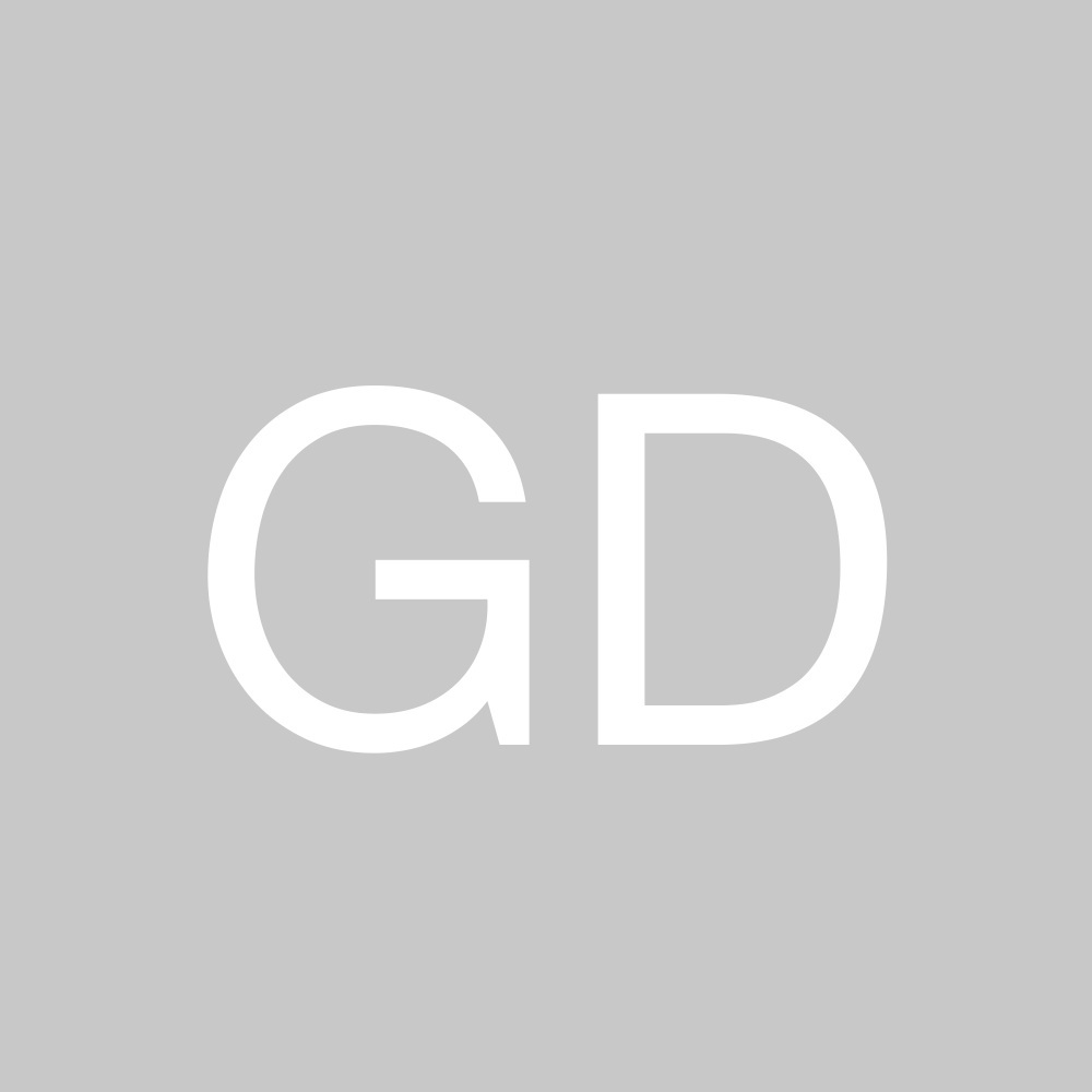 Meet your Posher, Galeila