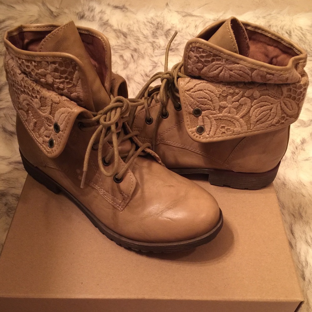 NEW! Rock & Candy Booties