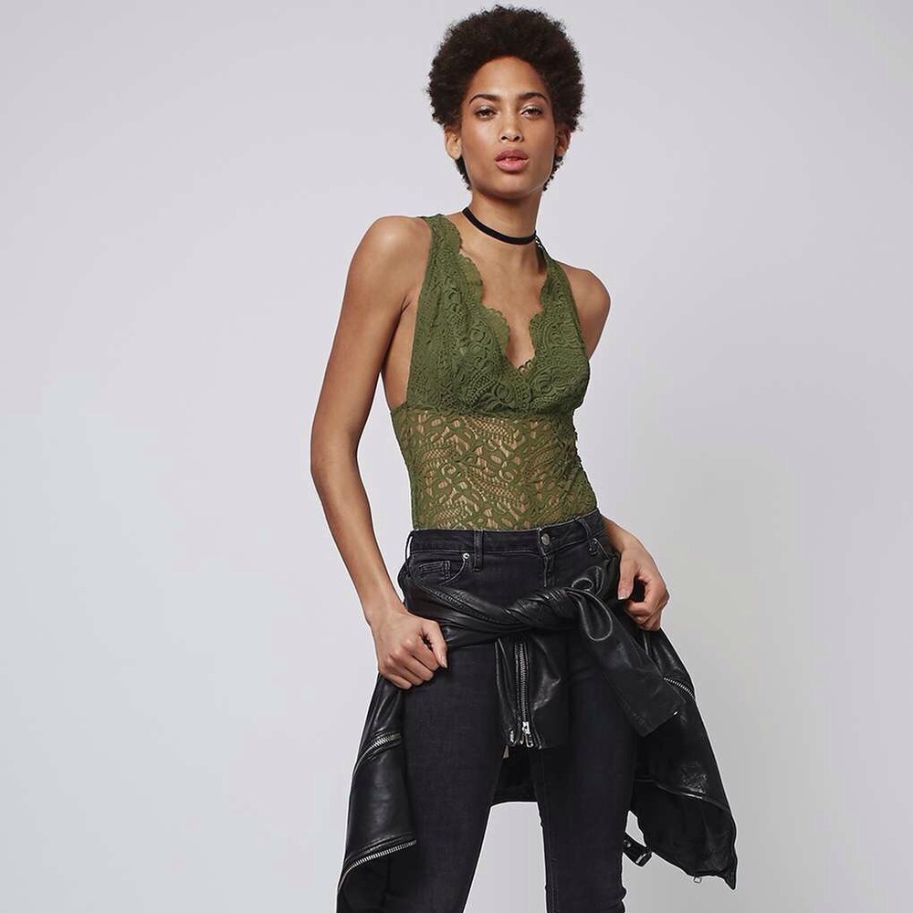 Topshop Lace Scalloped Bodysuit - Picture 5 of 6