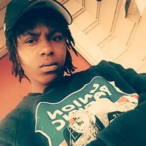 Meet your Posher, Anissa