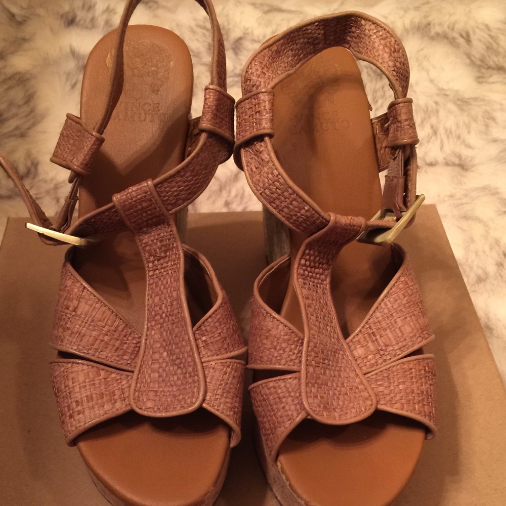 Vince Camuto wedges