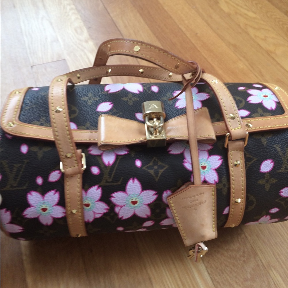💯 authentic Louis Vuitton cherry blossom bag