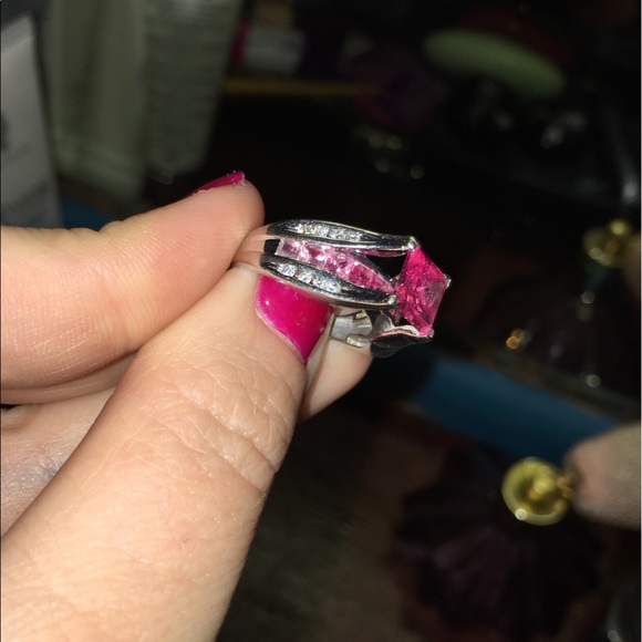 “SOLD”Pink sapphire and diamond ring - Picture 3 of 5