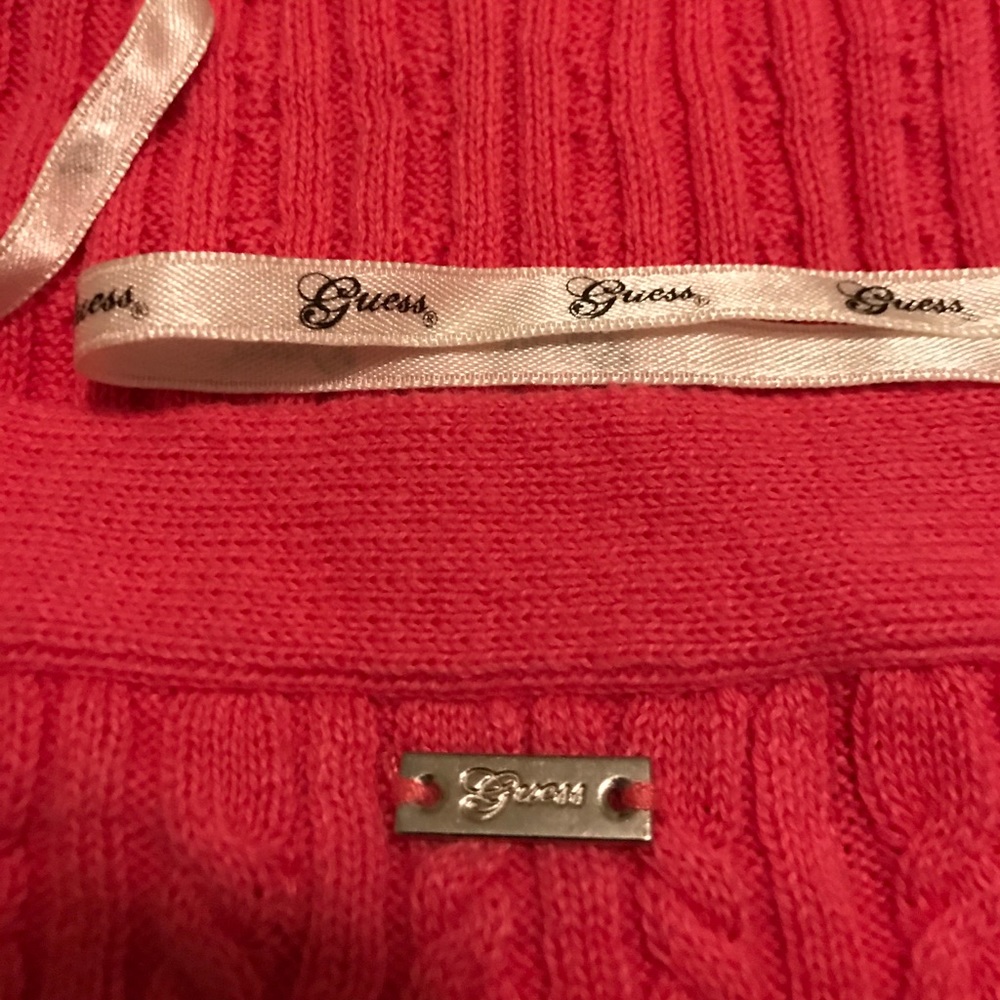 Pink Guess halter top - Picture 2 of 4