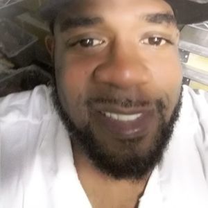 Meet your Posher, Derek