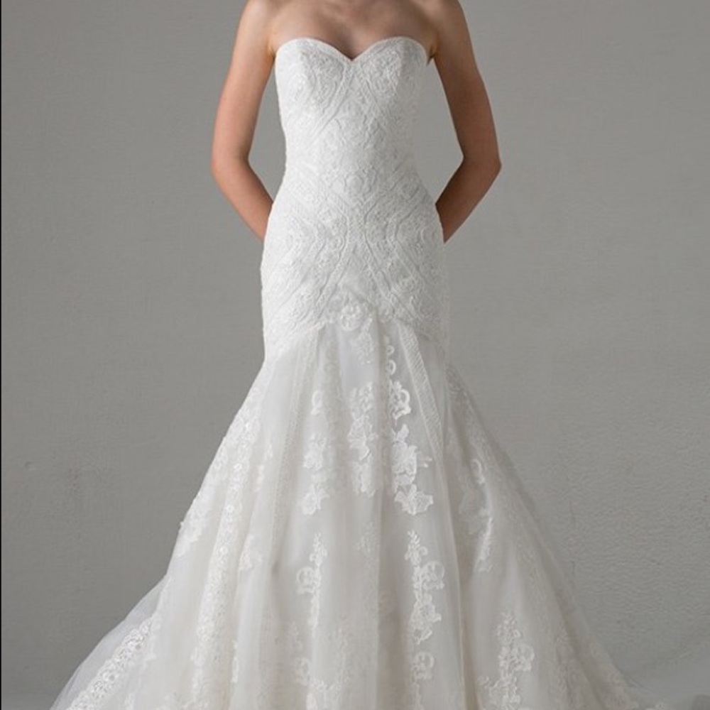 Authentic Anne Barge "Taylor" Wedding Gown