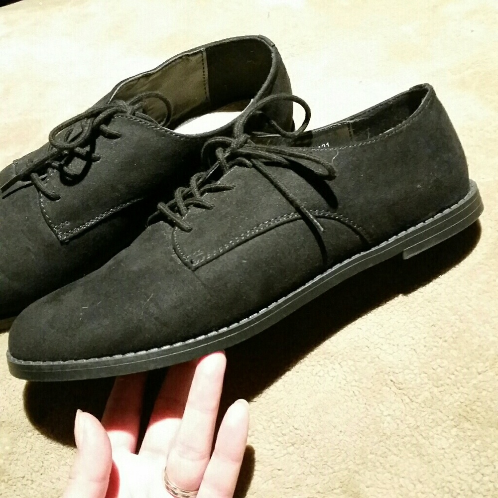 Black oxfords