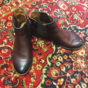 Brown Chelsea Boots