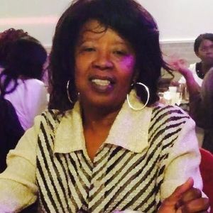 Meet your Posher, Deirdre