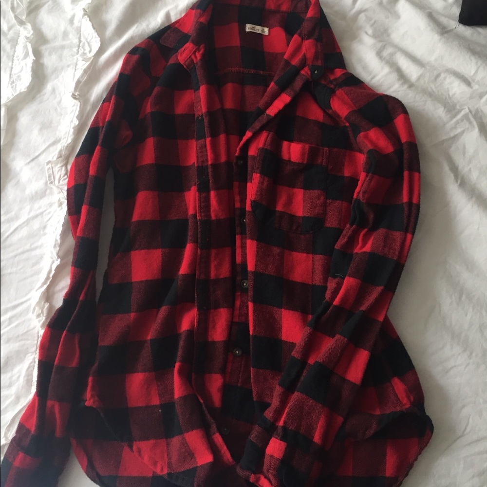 Hollister red and black button down Blouse