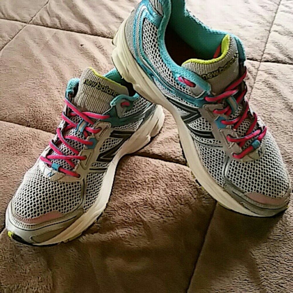 New Balance Women's 880v2 Running shoes