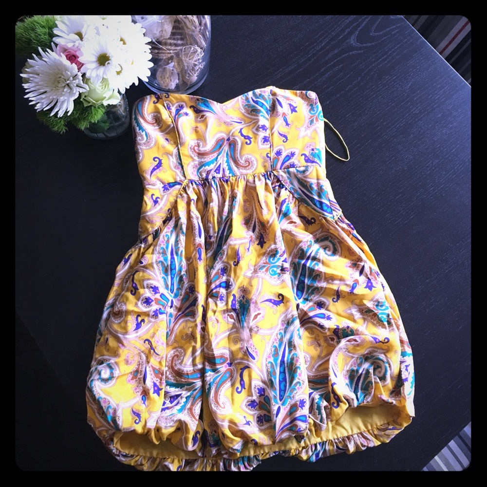 Gorgeous paisley dress - perfect for summer!
