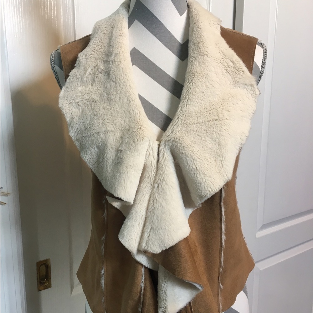 Fur vest