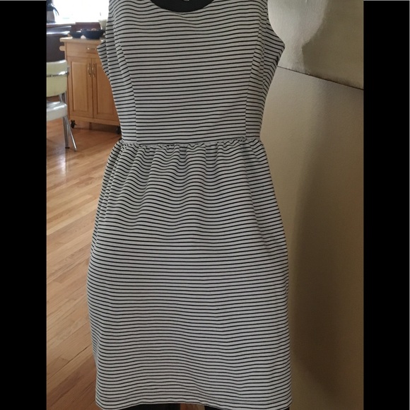 Candies, black/white pinstripe dress. Sexy back. - Picture 3 of 8