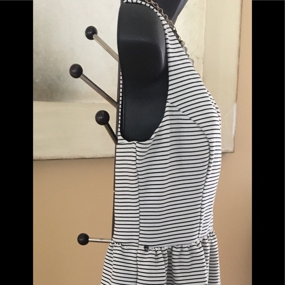 Candies, black/white pinstripe dress. Sexy back. - Picture 5 of 8