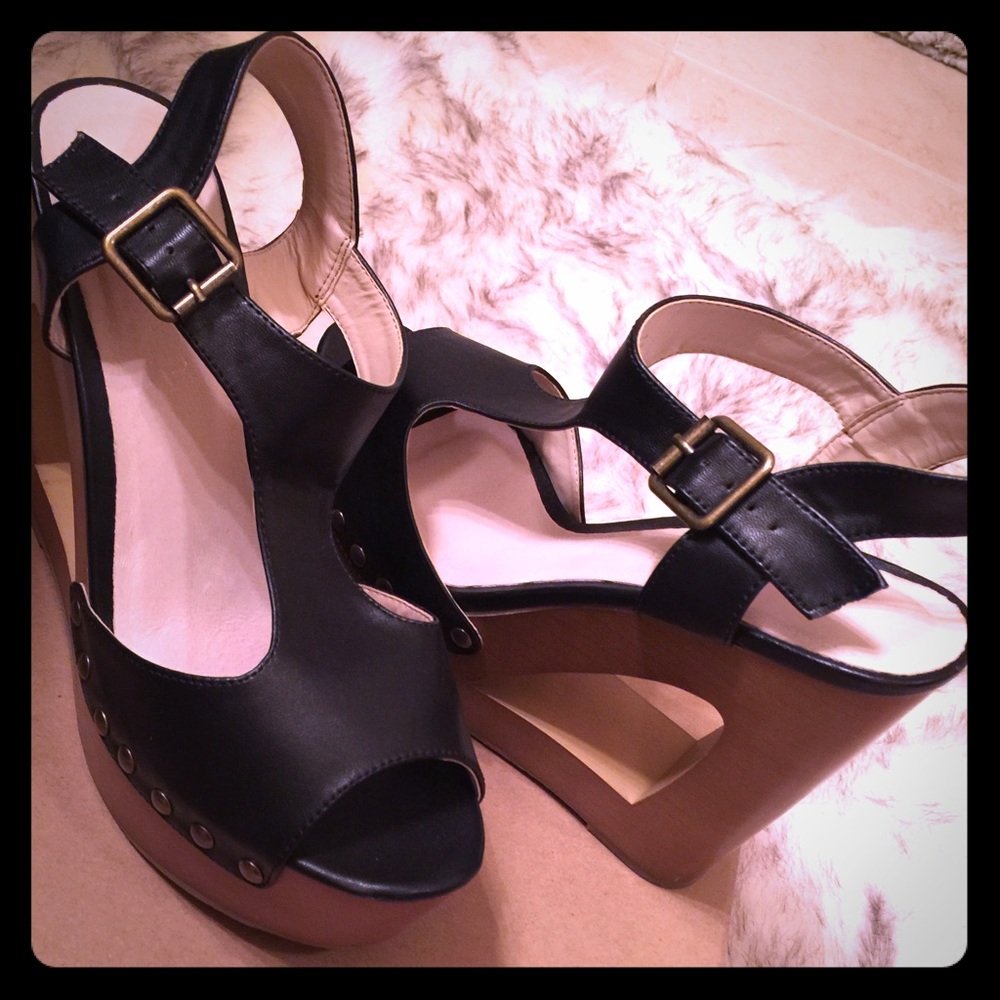 Boutique wedges