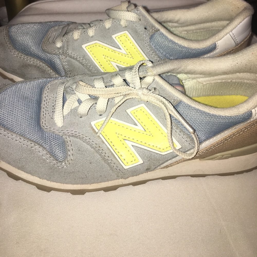 Urban outfitters new balance exclusive