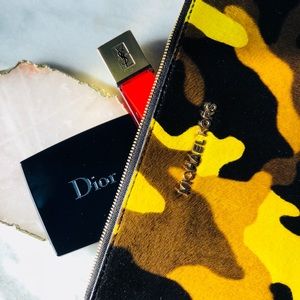 Michael Kors Bedford Acid Calf Clutch ⚜️