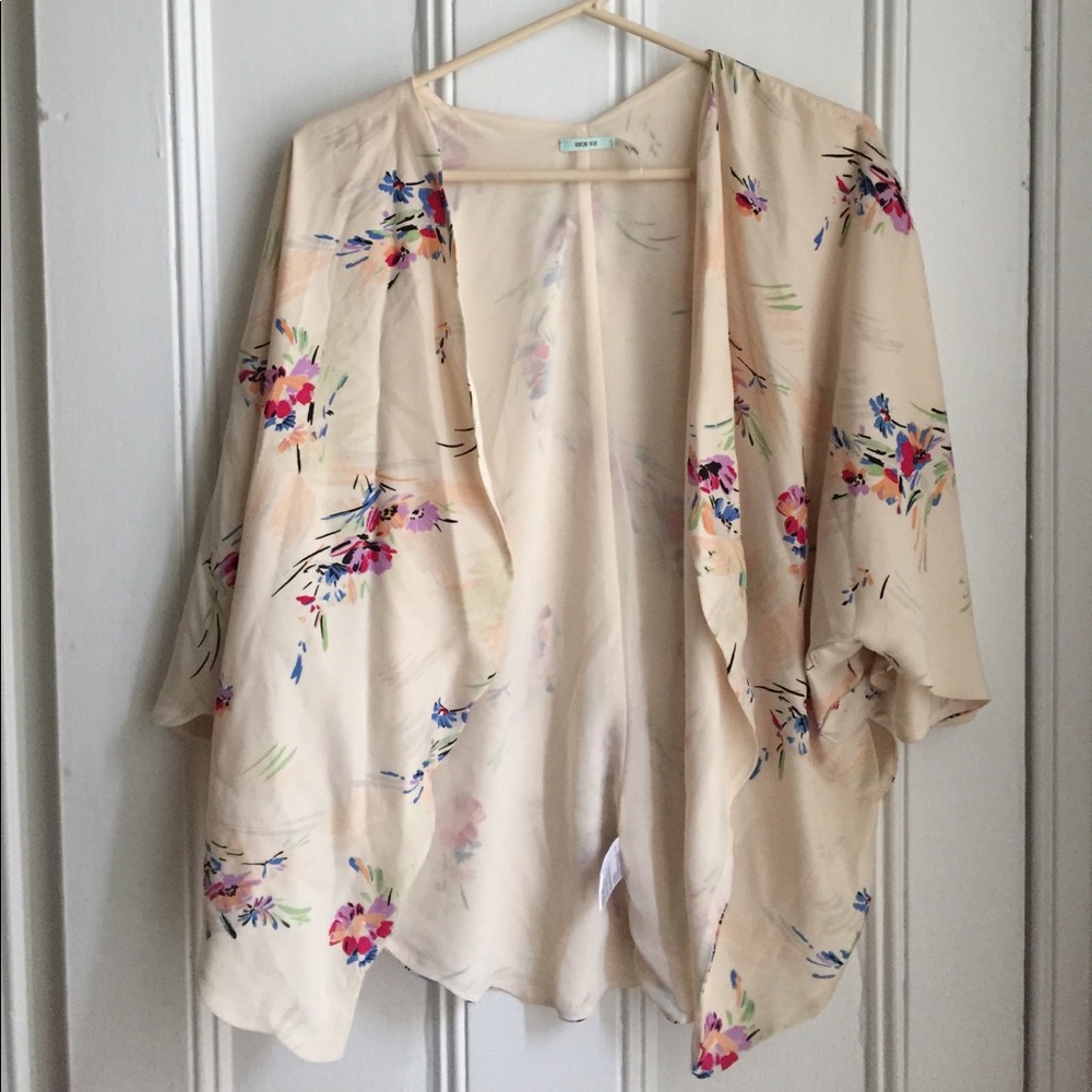 Floral Print Shrug/Kimono