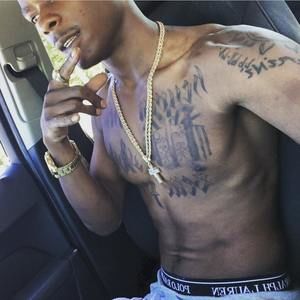 Meet your Posher, Devin