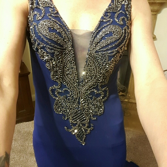 Formal Dress - Picture 3 of 3