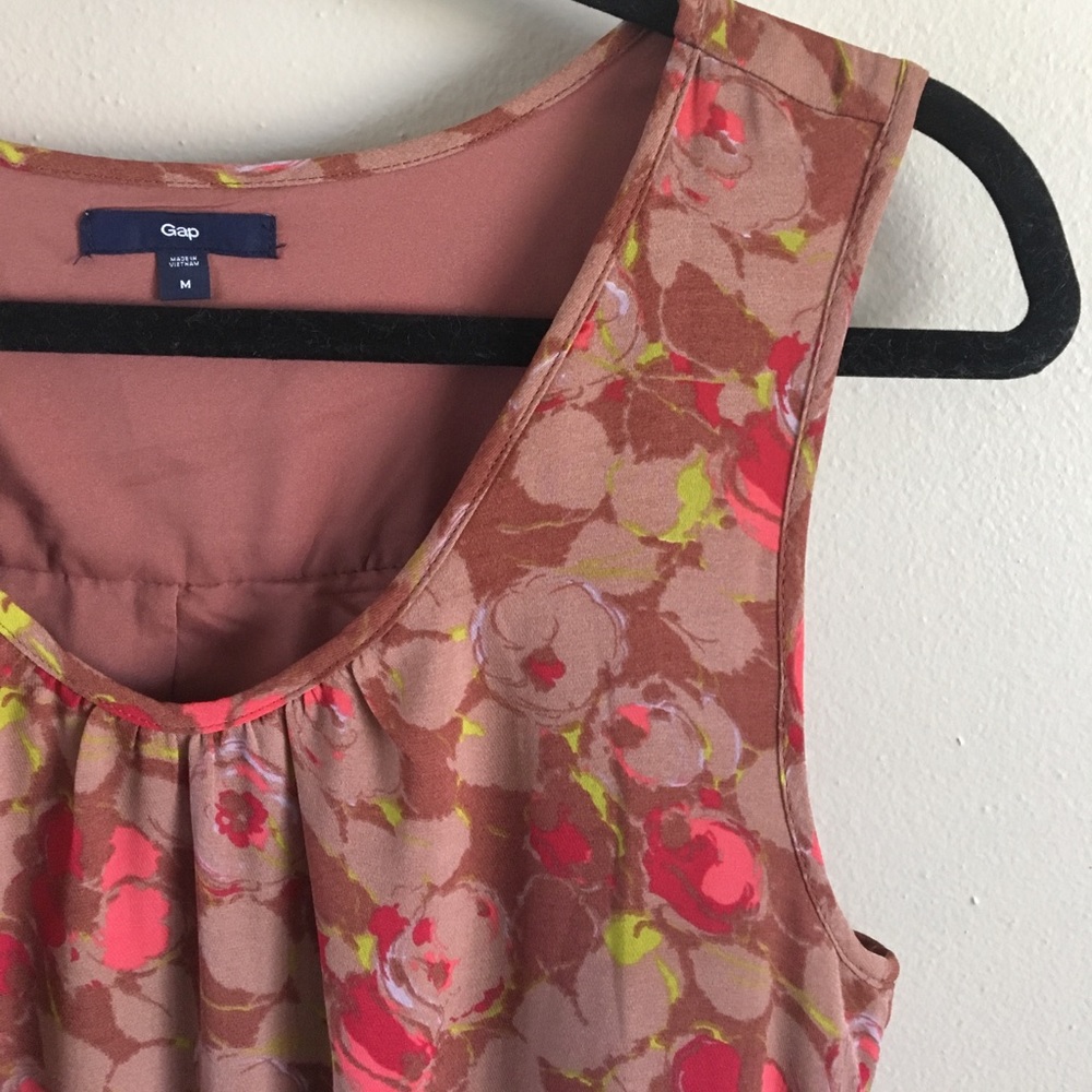 NWOT Spring Gap Dress