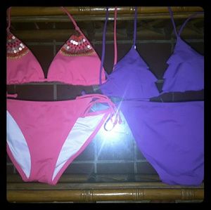2 Victoria's Secret bikini's