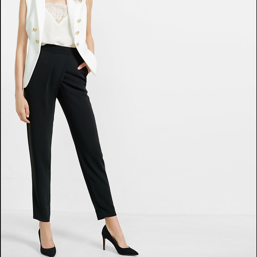 Express ankle length black  dress pant