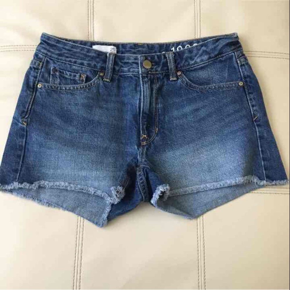 Gap 1969 Slim Cut-Offs