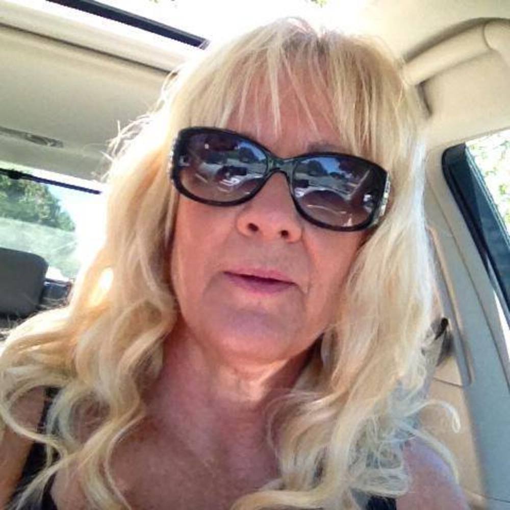 Meet your Posher, Teresa