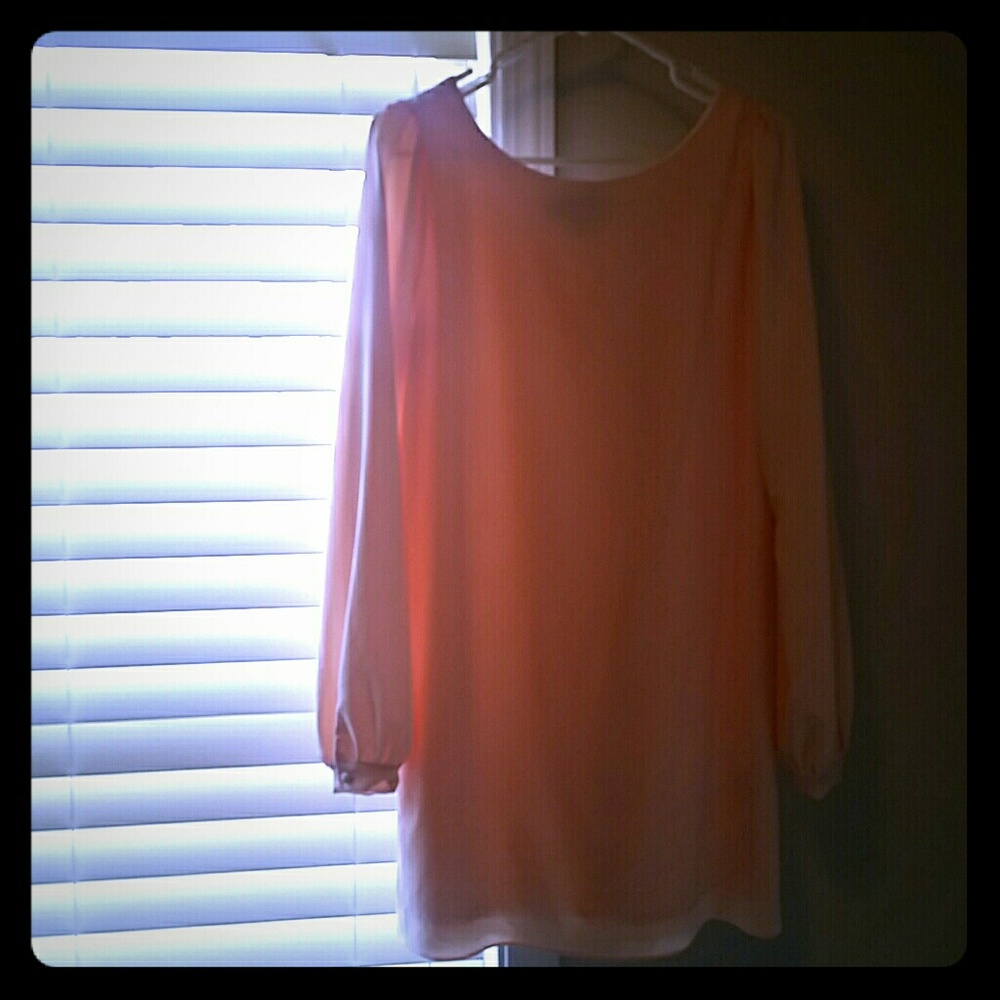 Lulu's pink peach shift dress.