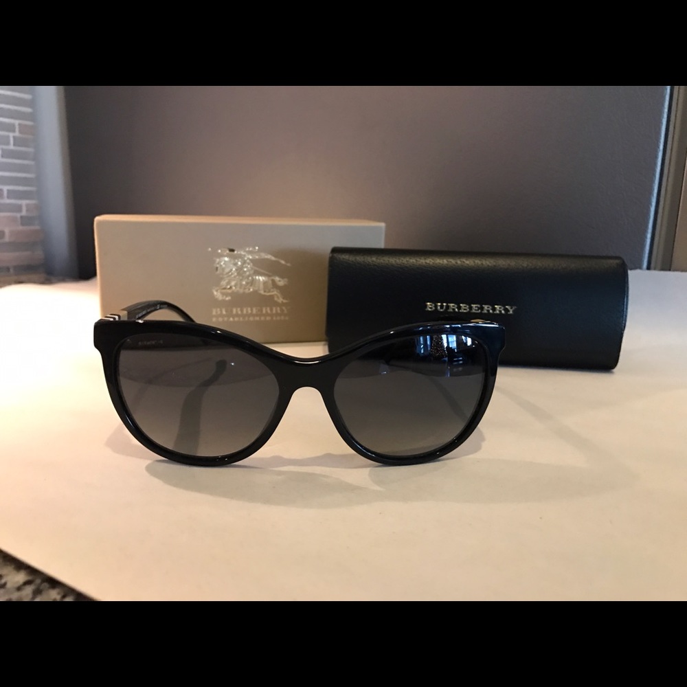 Burberry Sunglasses Polarized