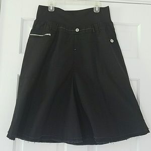Maternity skirt
