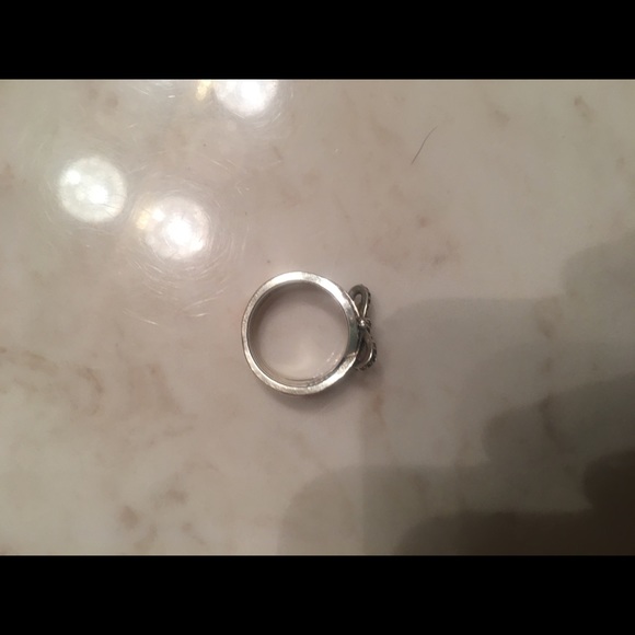 Pandora ring size 7 - Picture 4 of 5