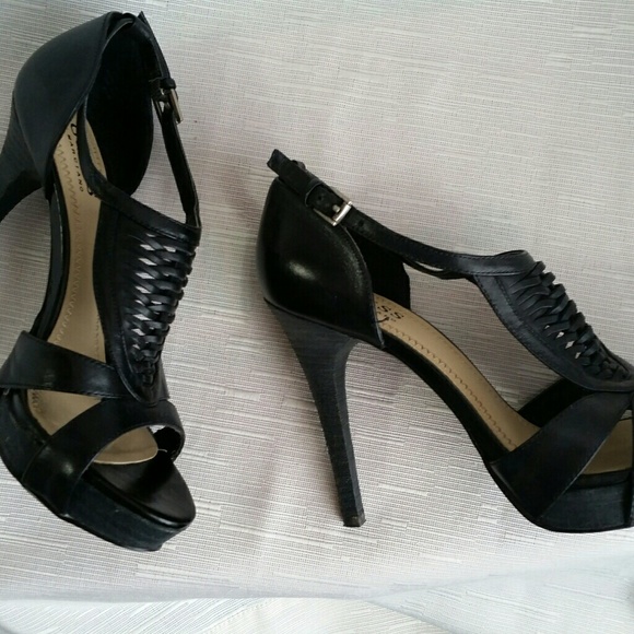 GUESS by Marciano heels - Picture 2 of 3
