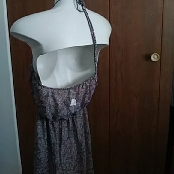 NWT SOPRANO CHIFFON FLORAL HALTER DRESS - Picture 2 of 4