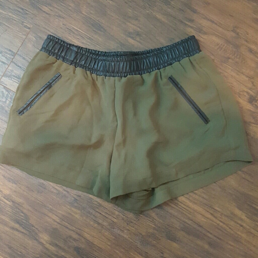 Forever 21 shorts